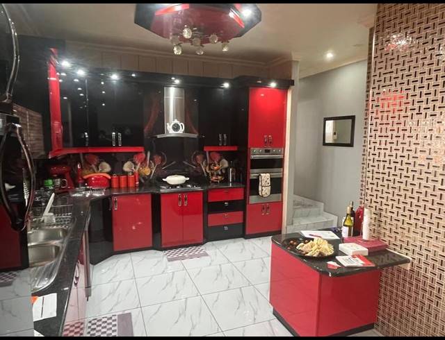 2 BEDROOM HOUSE FOR SALE IN MALVERN